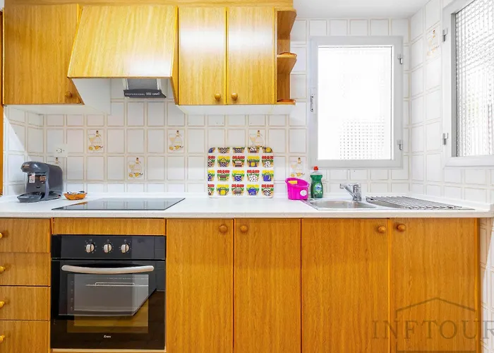 Inftour Apolo * 卡尔佩